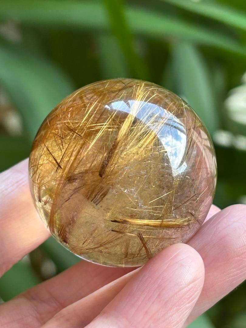 ゴールドルチル　クォーツ　スフィア　スモーキー　4.06cm 透明度高　天然石