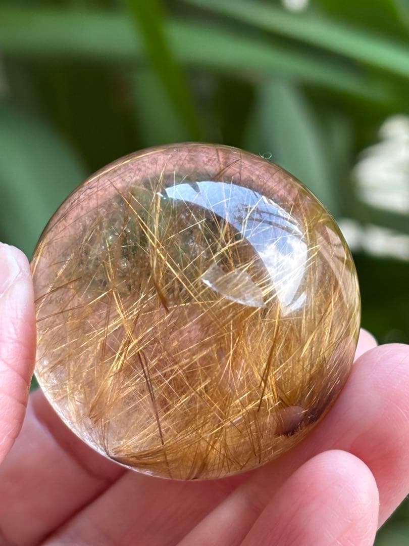 ゴールドルチル　クォーツ　スフィア　スモーキー　4.06cm 透明度高　天然石