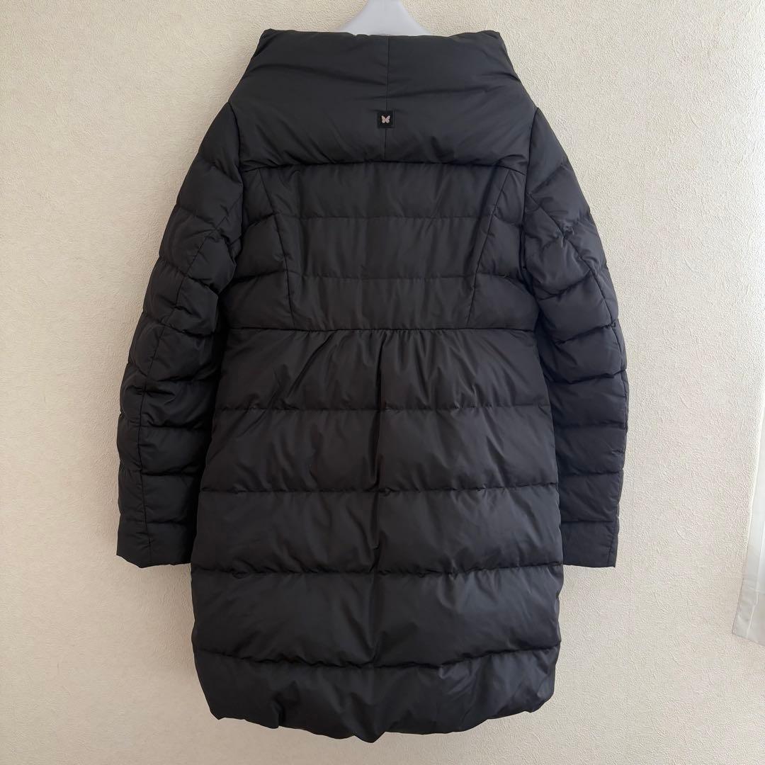 マックスマーラ　ノーカラー　ダウン　コート　ブラック