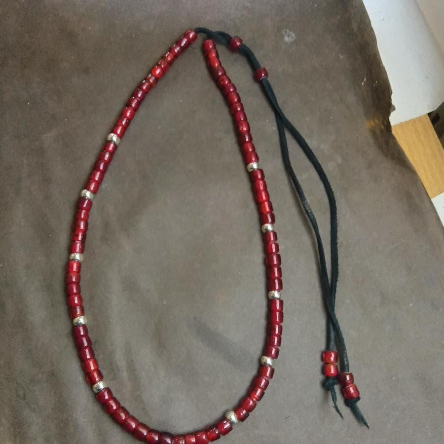 ちーちゃん様　ホワイトハーツビーズネックレス　シルバー９２５