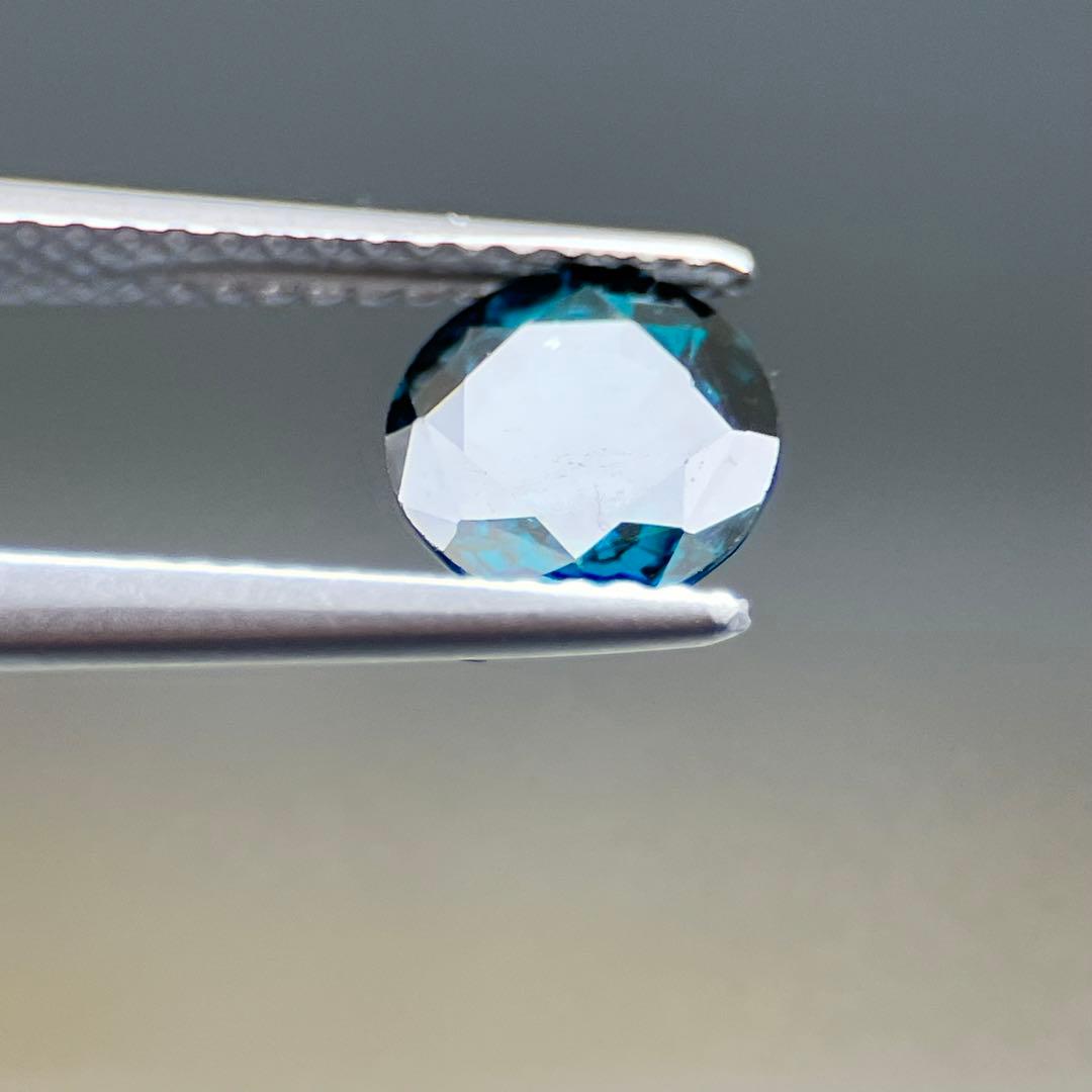 スリランカ産非加熱天然コバルトスピネルルース