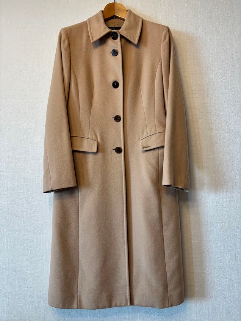 いくしゃん　フォクシー カシミアロングコート