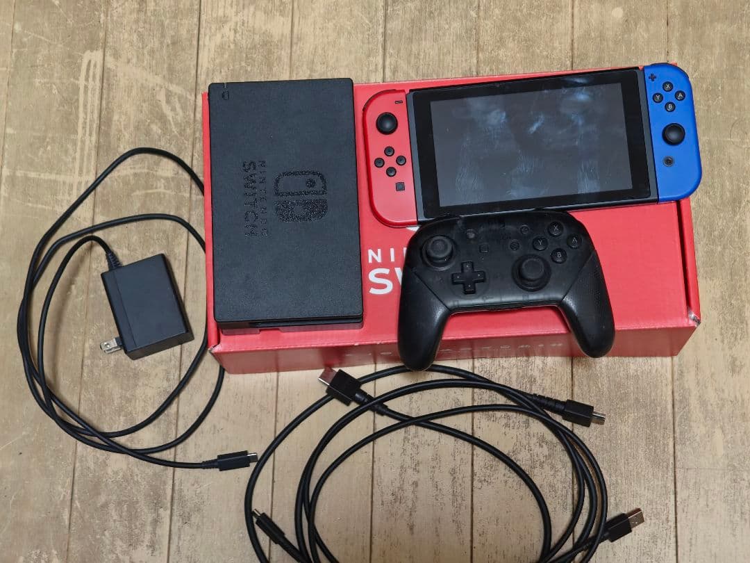 Nintendo Switch 本体 青/赤 Joy-Con＆プロコン付き