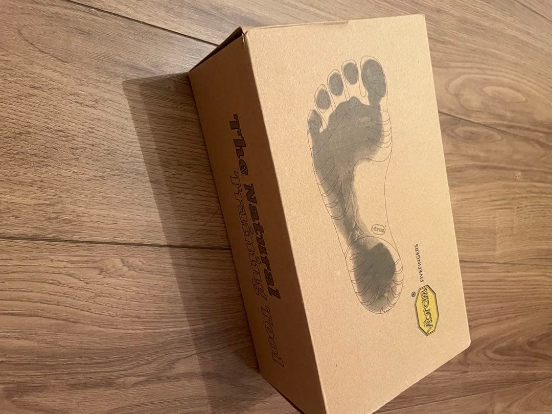 ウォーキング・ランニングウェア V-Run RETRO 21W8002 black/green 22.5cm