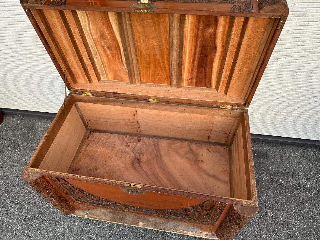 ★当時物 現状品 彫刻 木彫り 木製 大型収納箱 ボックス 古家具 インテリア