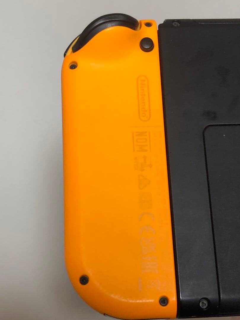 現状品 Switch バッテリー強化版 ニンテンドーストアモデル