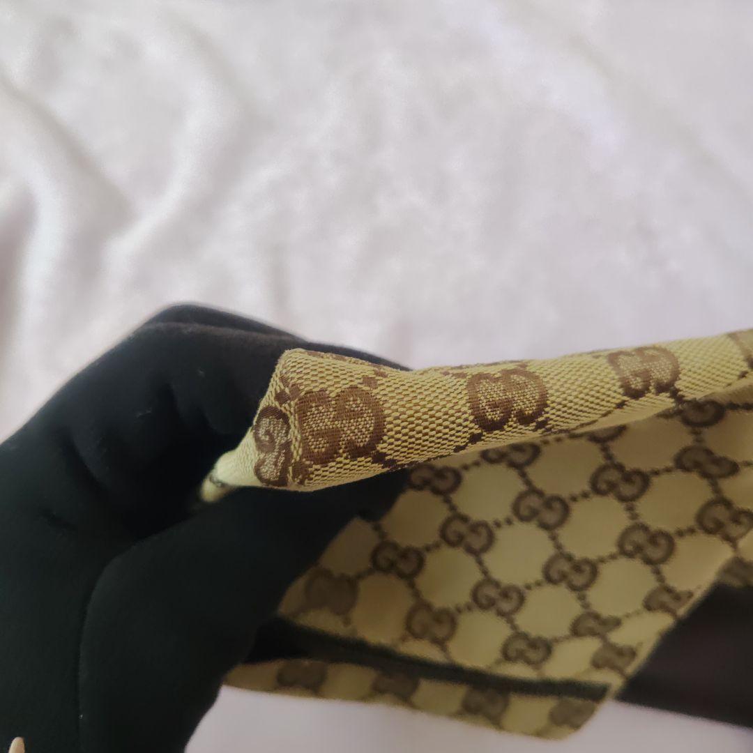 美品　Gucci GGパターン ボディバッグ