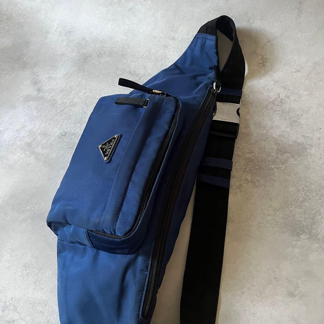 【人気】PRADA ウエストバッグ　2VL005 三角ロゴ　ブルー　ナイロン