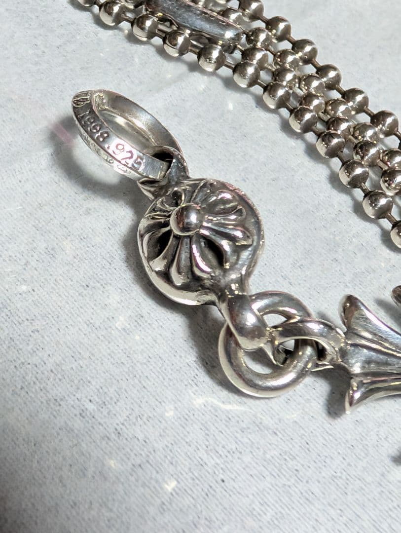 クロムハーツ 1ボールタイニーCHクロスチャーム Chrome Hearts