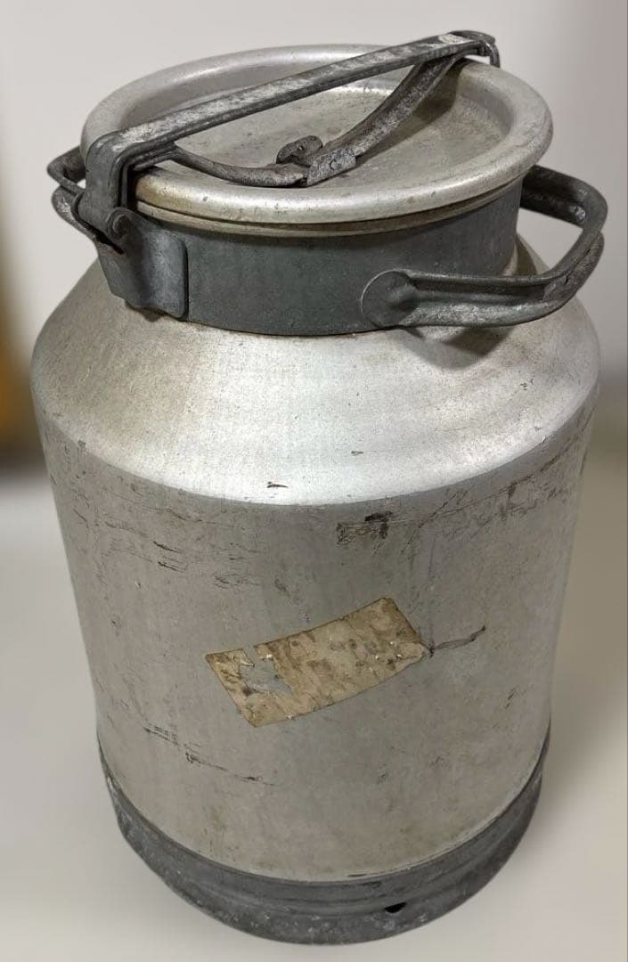 昭和レトロ アルミ製ミルク缶 アンティーク 古道具 米びつ