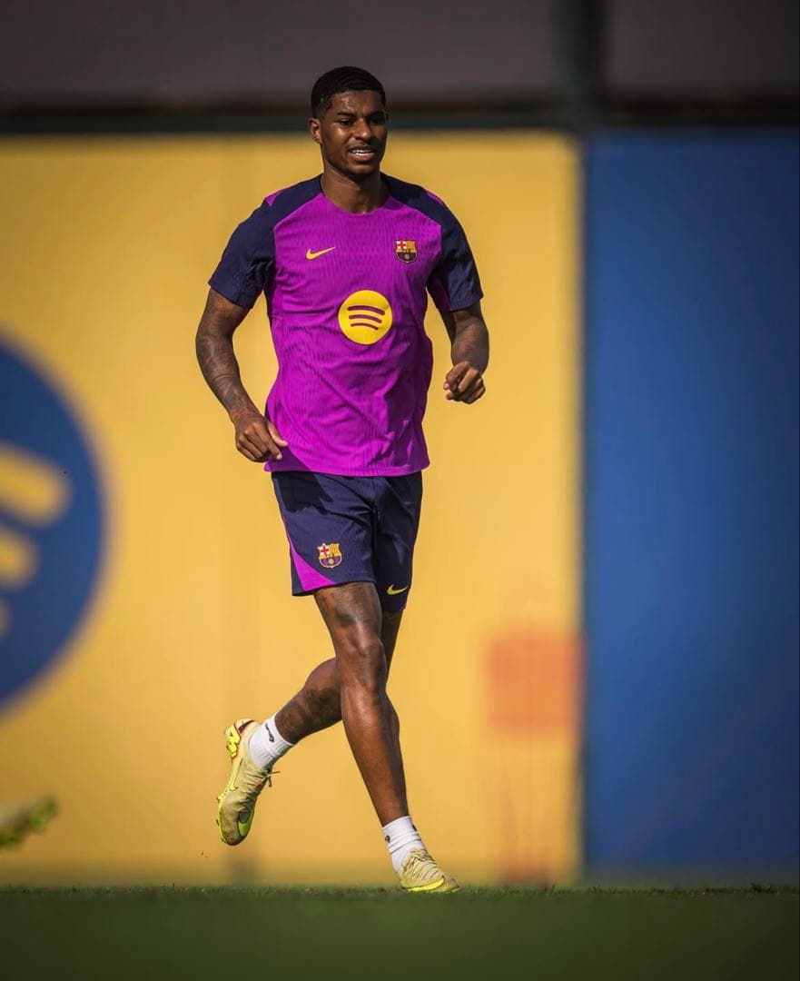 バルセロナ トレーニングウェア 2025-2026