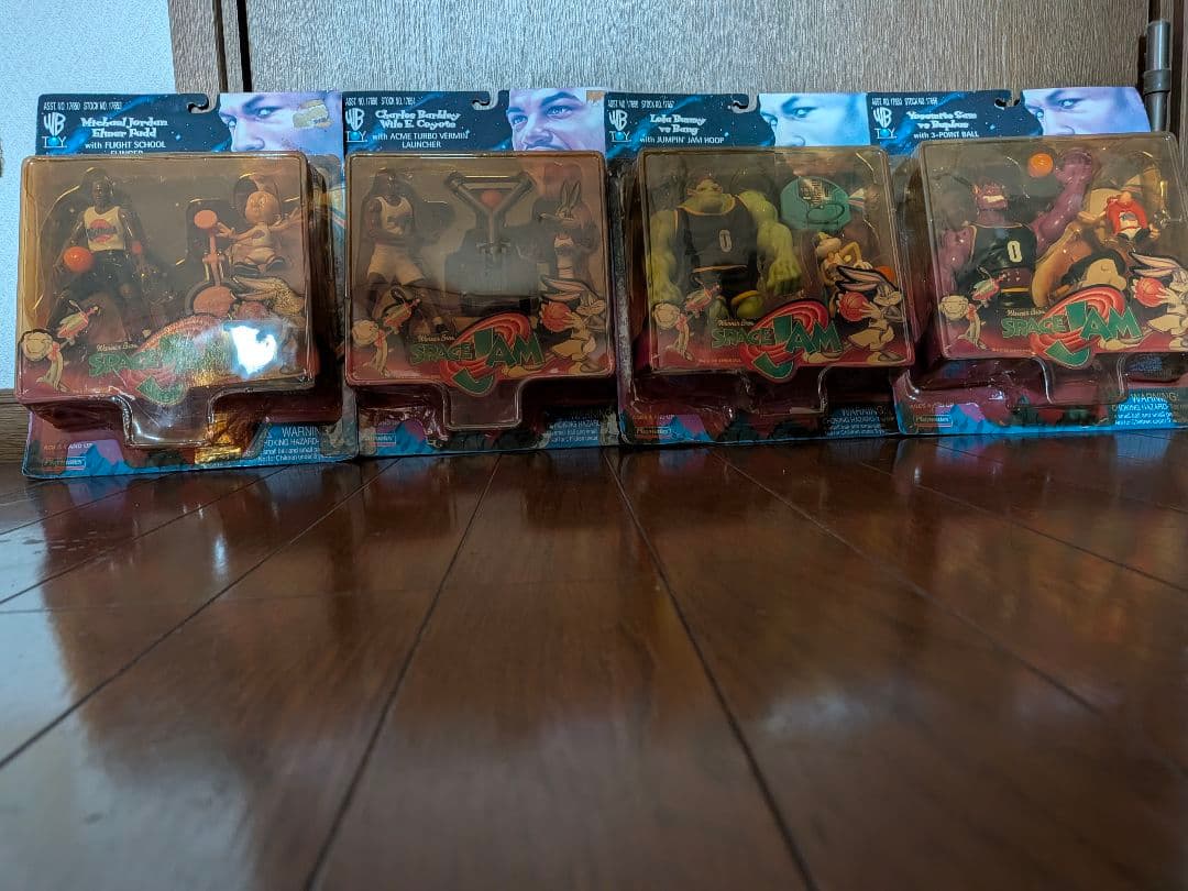 【未開封】1996年当時物 スペース・ジャム フィギュア 4点セット ジョーダン