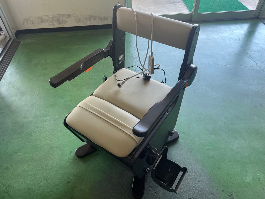 Panasonic 家具調ポータブルトイレ　座楽　便座ヒーター　脱臭機能　介護