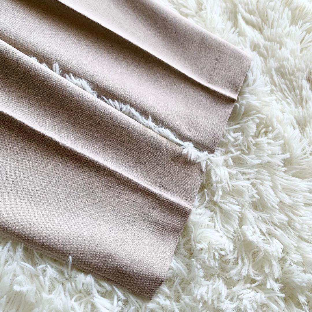 プラステ セットアップ ノーカラー ベージュ パンツ ストレッチ　S