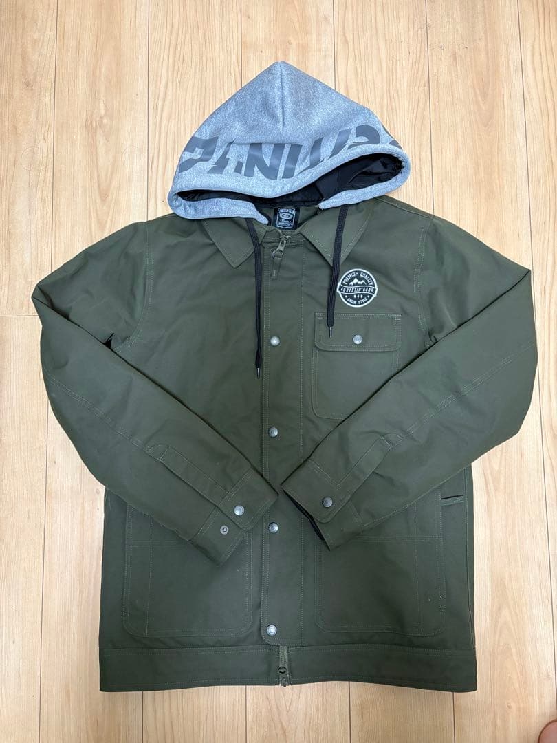 スノーボードウェア　ジャケット　M　カーキ