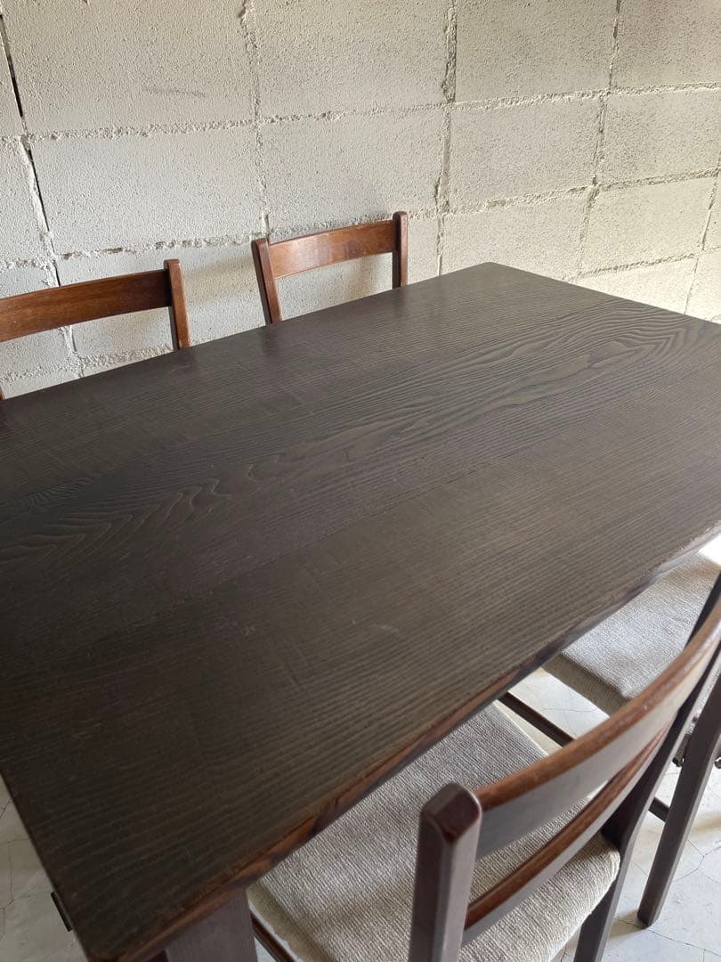 杉浮造り　ダイニングテーブル　作業台　展示台　什器　天板無垢材　濃茶色