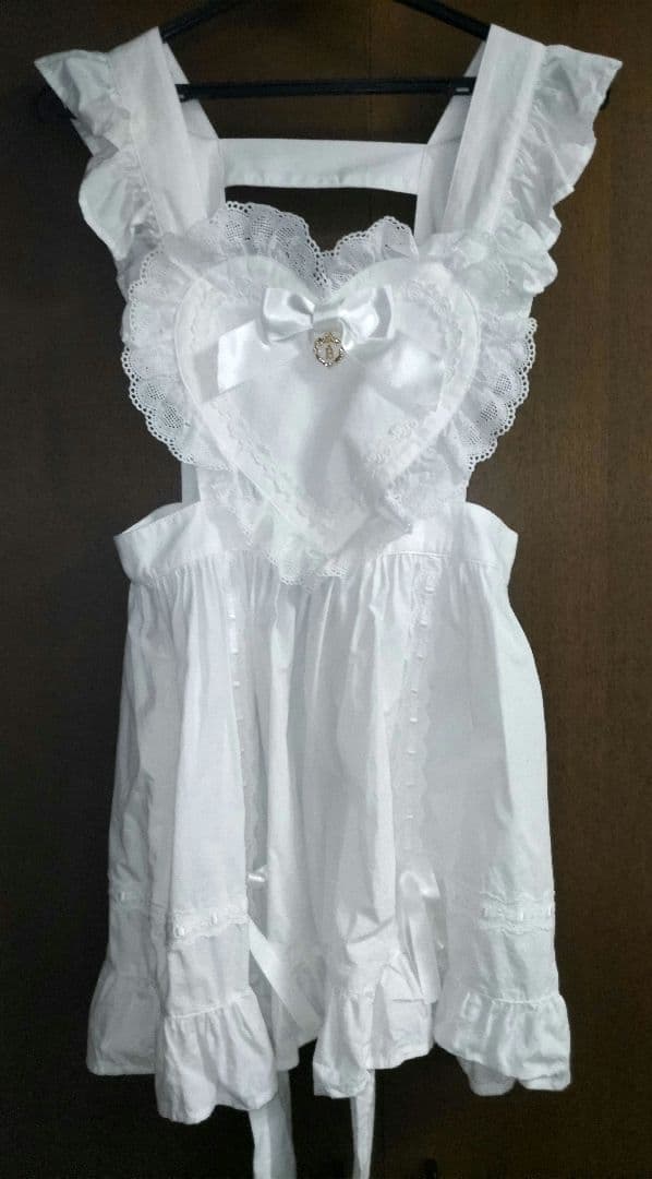 BABY, THE STARS SHINE BRIGHT ハートエプロン オフ白