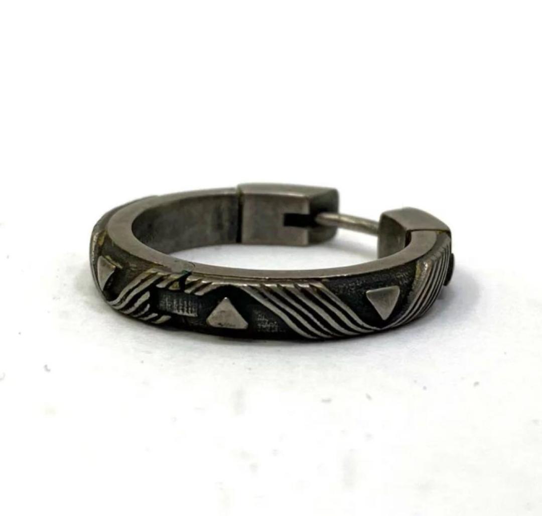 Maison Margiela メゾンマルジェラ アンティーク加工ピアス 片耳