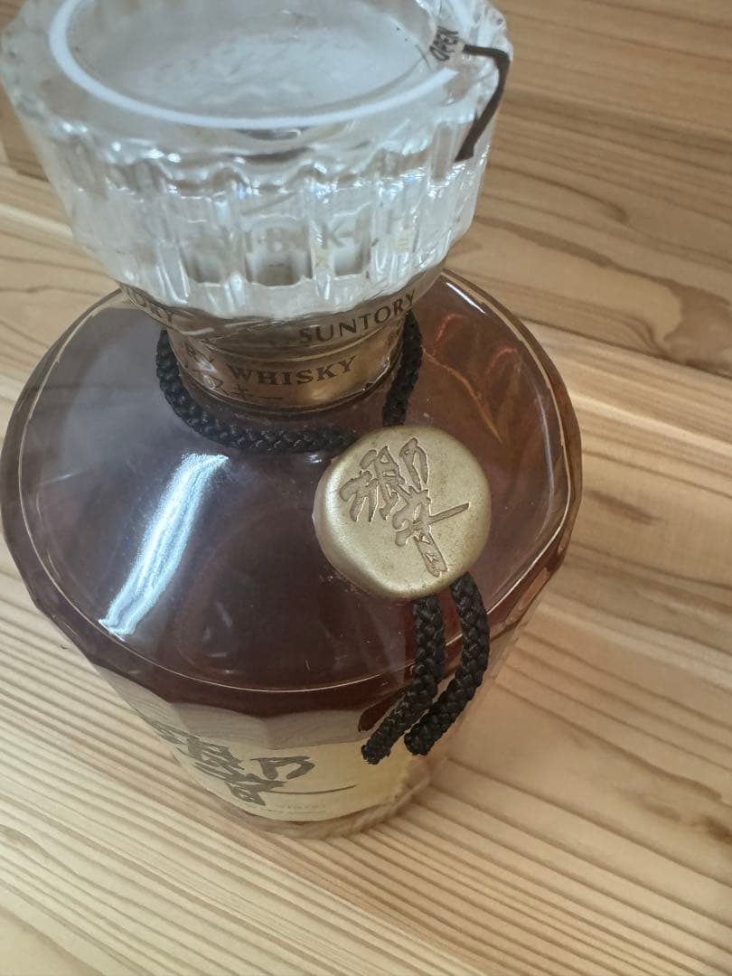 【未開封】サントリー響 17年ウイスキー 裏ゴールドラベル700ml 箱無し