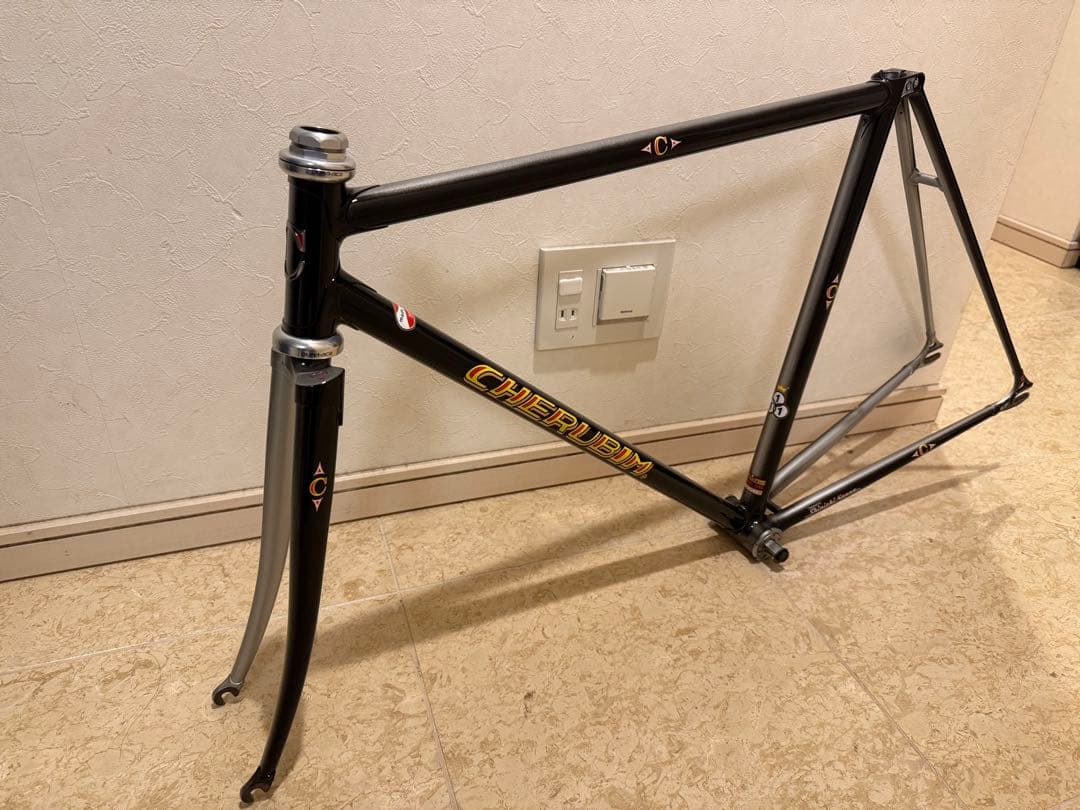 ケルビム　ピスト　フレーム