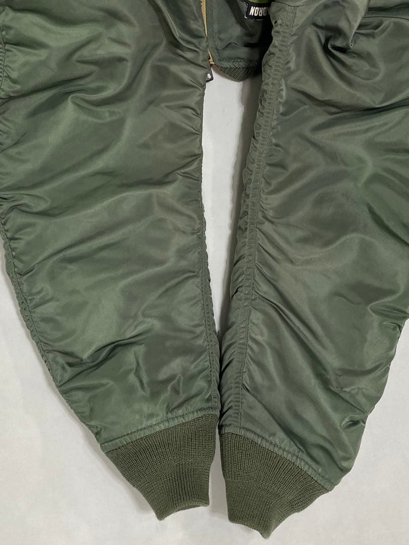 AVIREX フライトジャケット MA-1 アリューシャンタイガース グリーン