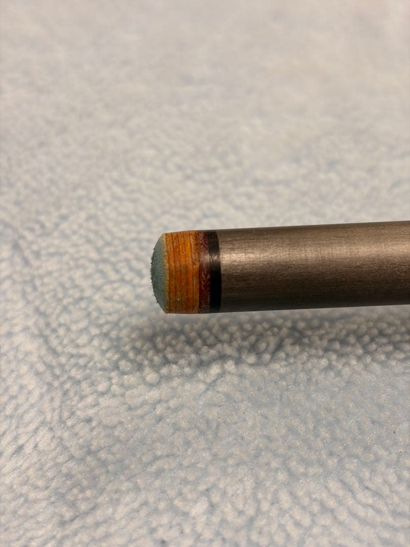 ビリヤード　プレデター　Revoシャフト