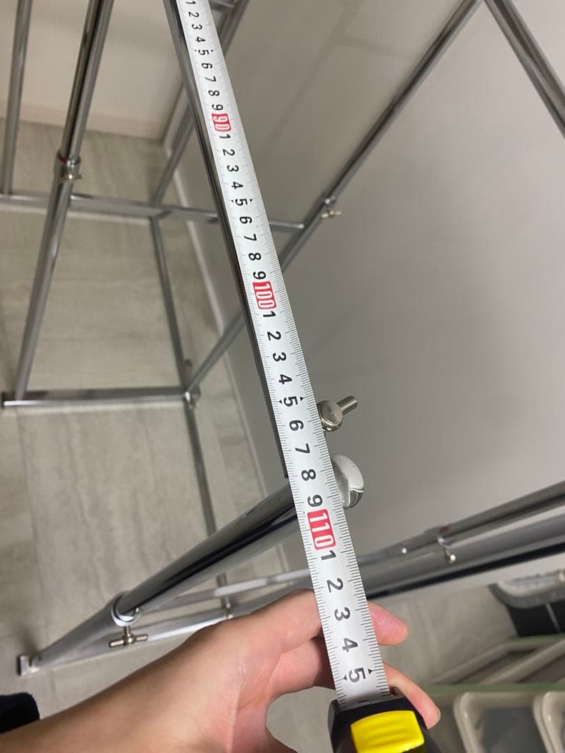 伸縮可能ハンガーラック