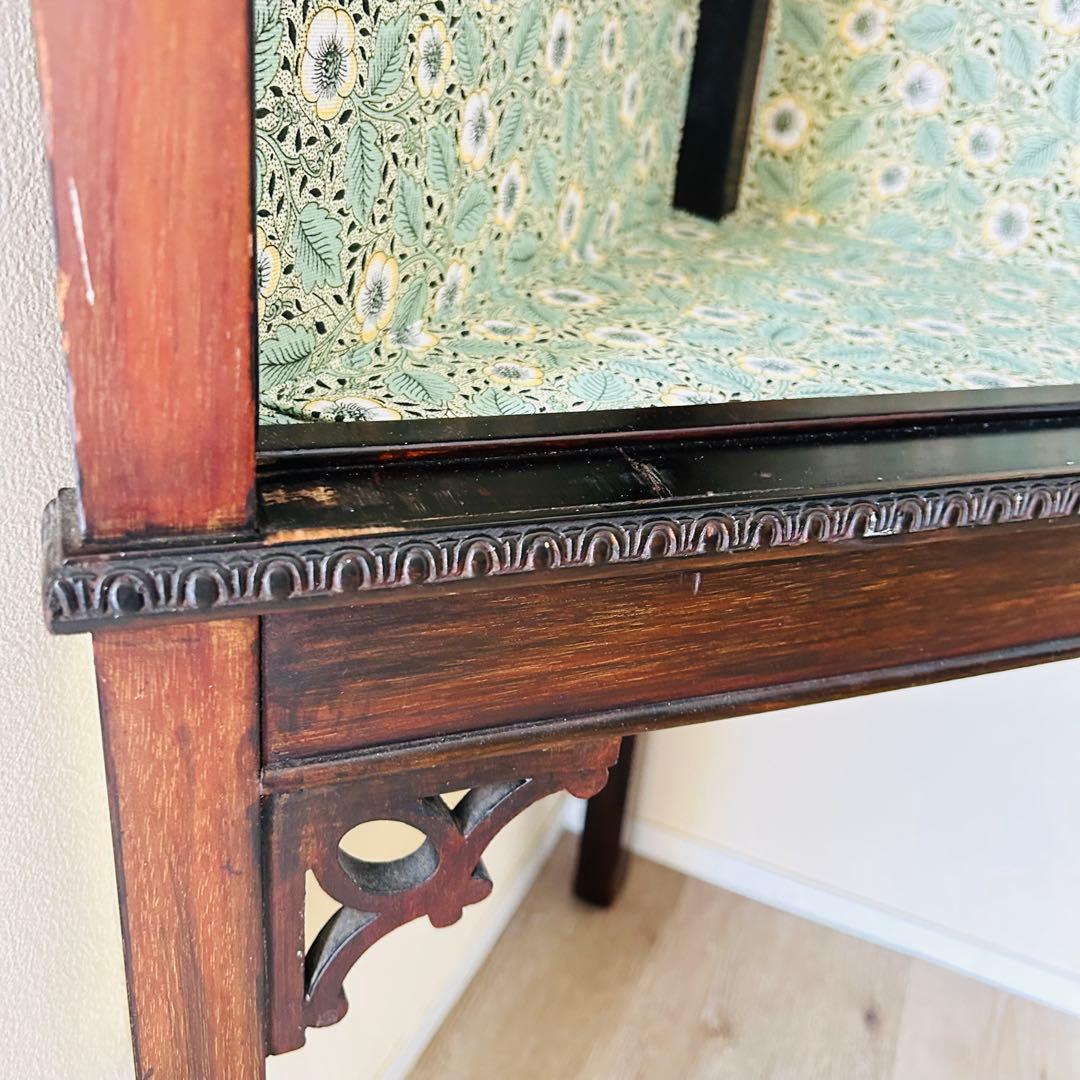 アンティーク　コーナーキャビネット　ガラス　マホガニー材　1910年代　イギリス