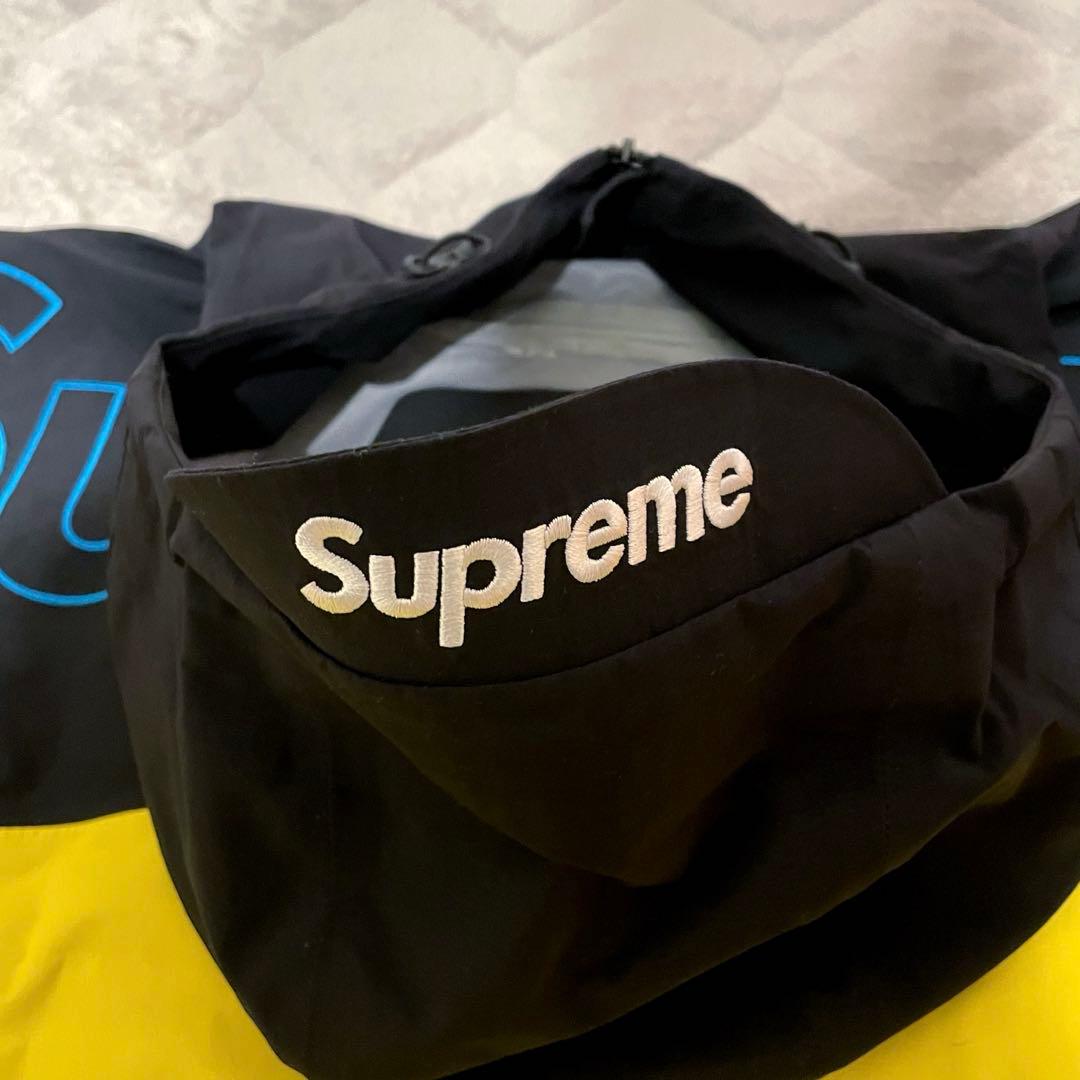 M*x様 Supreme x TNF Taped Seam Shell Jack