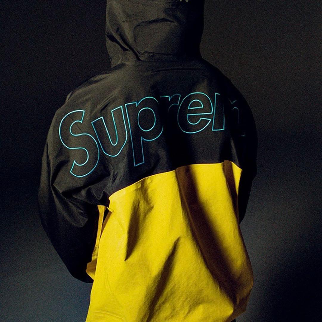 M*x様 Supreme x TNF Taped Seam Shell Jack