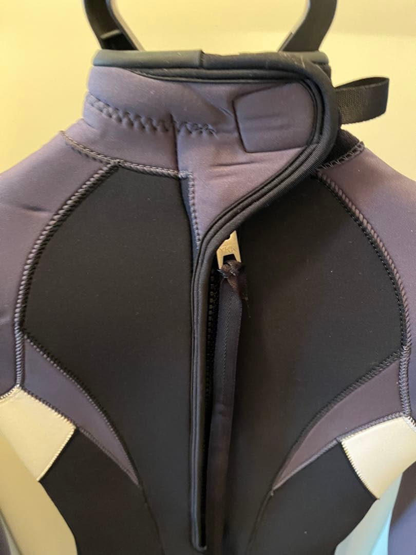 【処分価格】ウエットスーツ　ダイビング