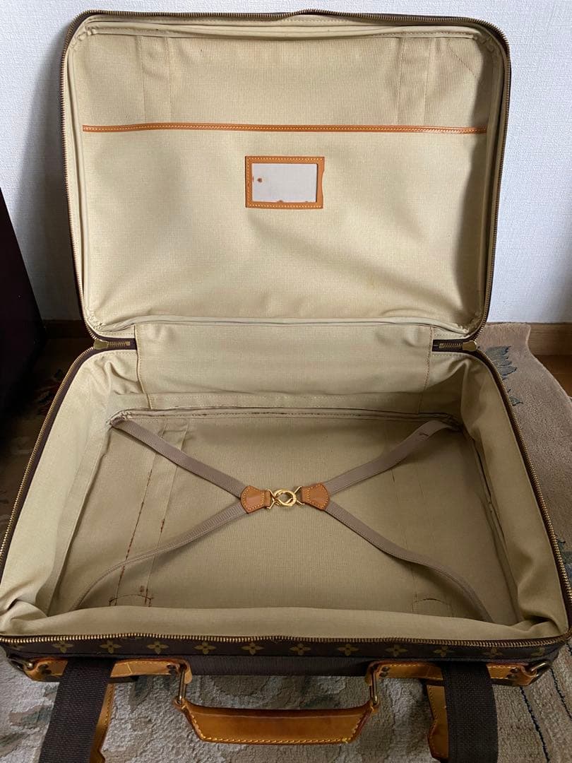 LOUIS VUITTON トランクケース　モノグラム　サテライト53