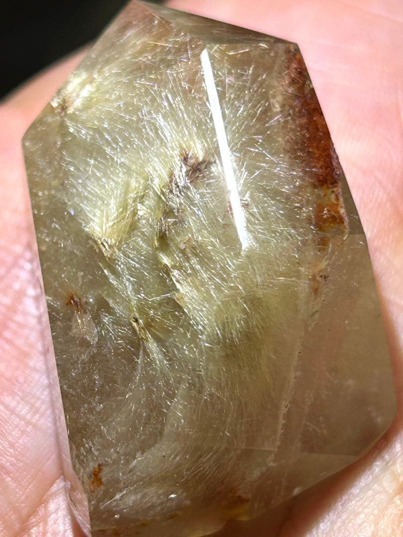 ☆別格高級品！エンジェルヘア　ガーデン　ルチル 原石　六角柱　福財龍王秘宝①