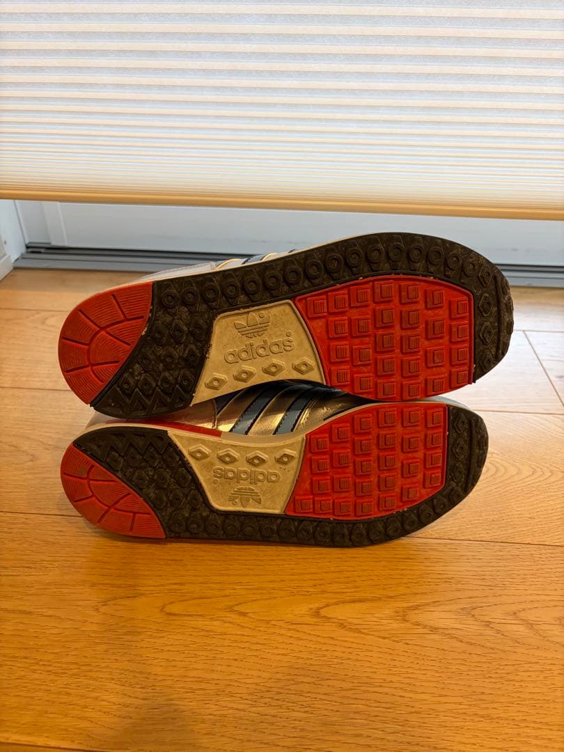 アディダス　マイクロペーサー　26センチ