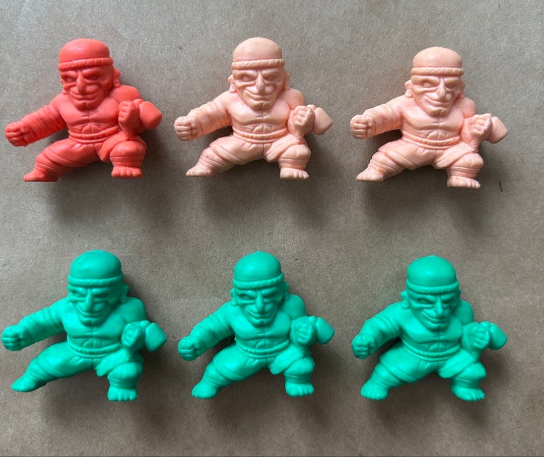 餓狼伝説　消しゴム　３７個セット