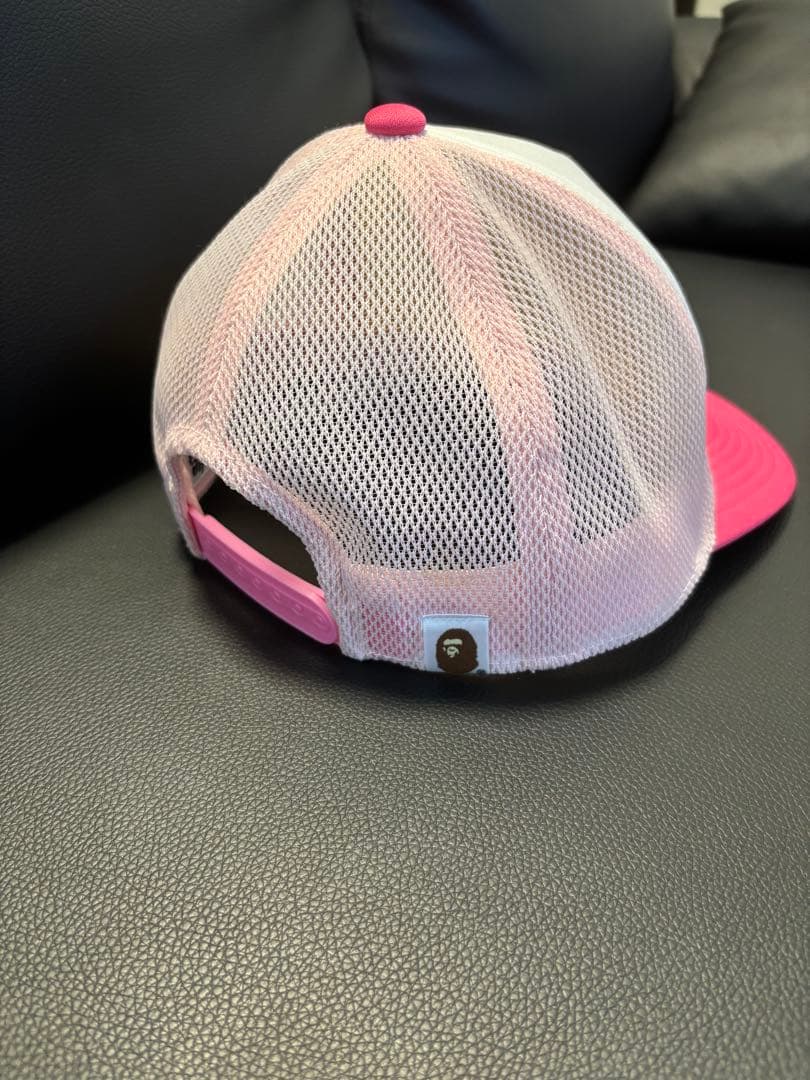 A BATHING APE メッシュキャップ　ピンク
