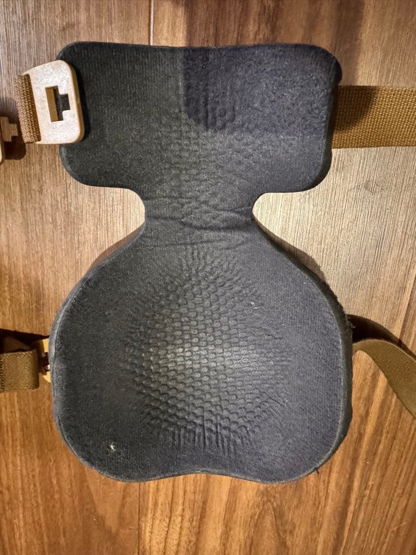 アークテリクス　ニーパッド　ニーキャップ