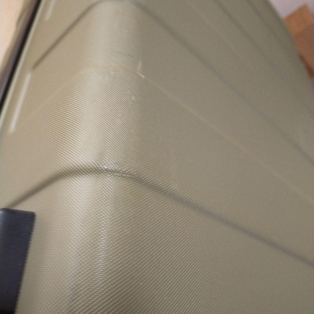 無印良品ハードキャリー87L限定色カーキ 4輪