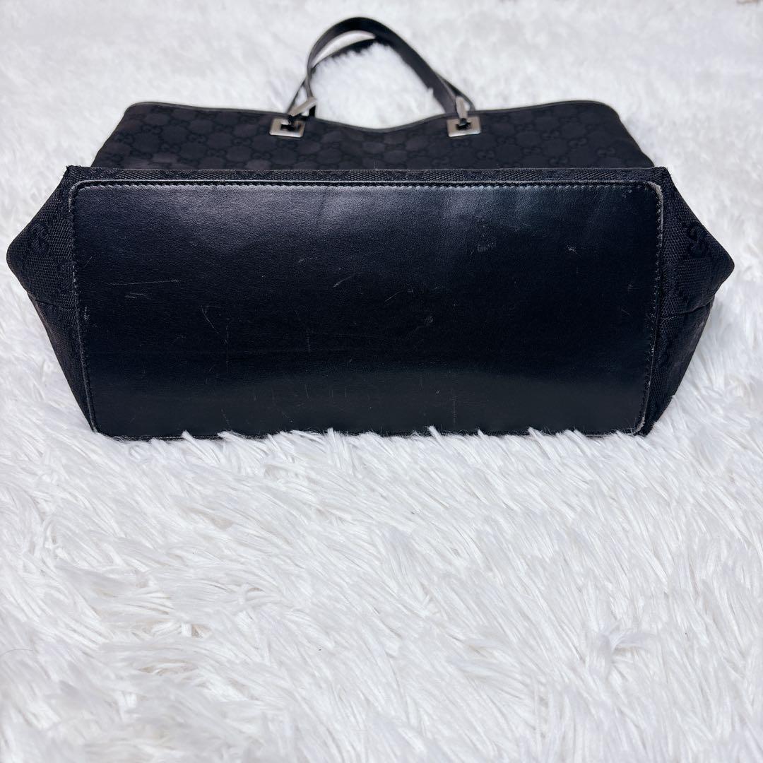 GUCCI グッチ トートバッグ ハンドバッグ 肩掛け GGキャンバス バケツ型