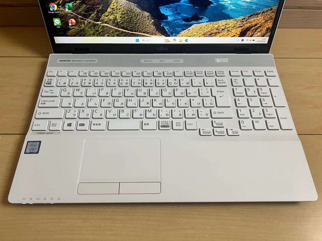 富士通 FMV AH45/C2 Core i3 高速SSD Windows11