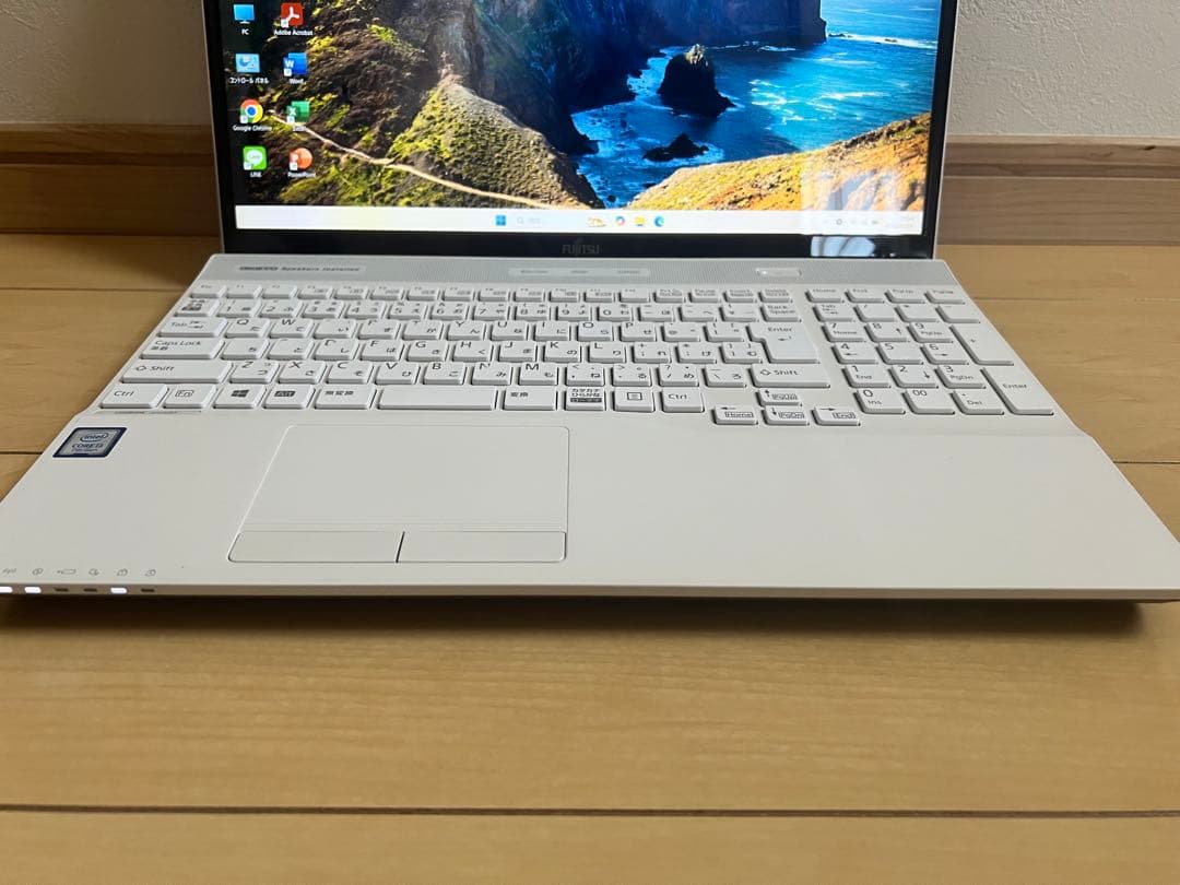富士通 FMV AH45/C2 Core i3 高速SSD Windows11