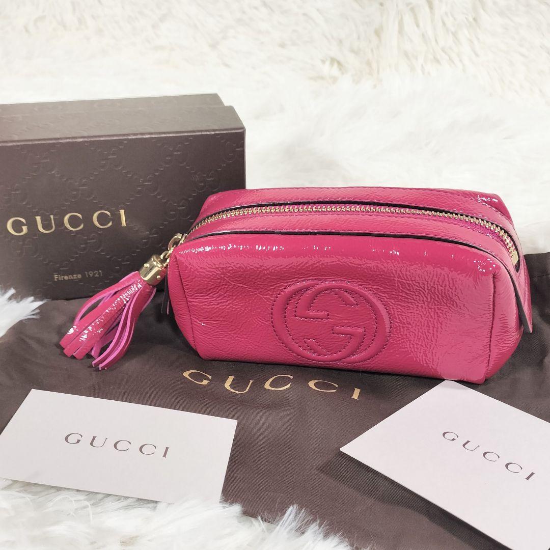 【美品】GUCCI ソーホー コスメポーチ エナメル ピンク タッセル