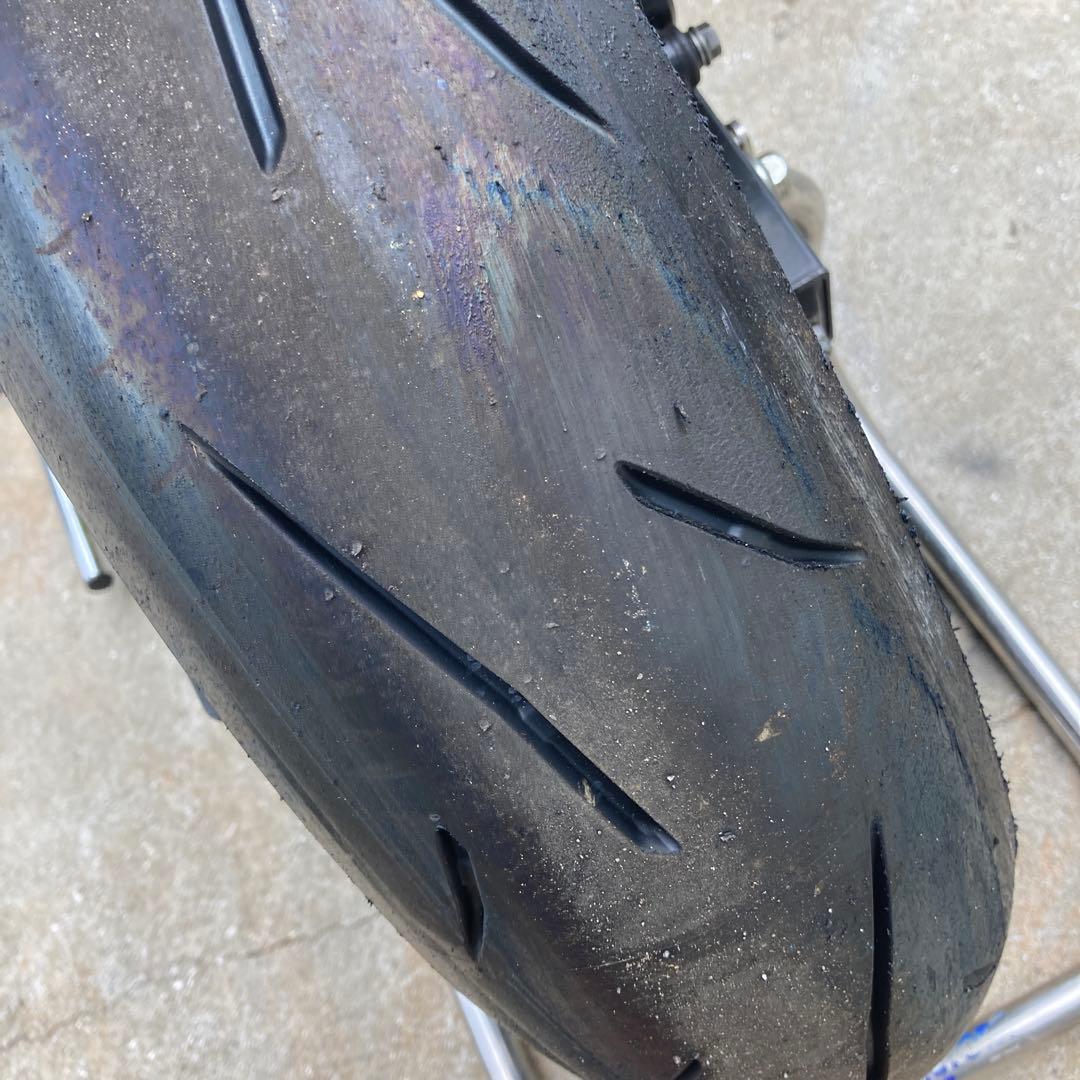 使用25分 ダンロップ α-13SP 110/70 140/70 CBR250R