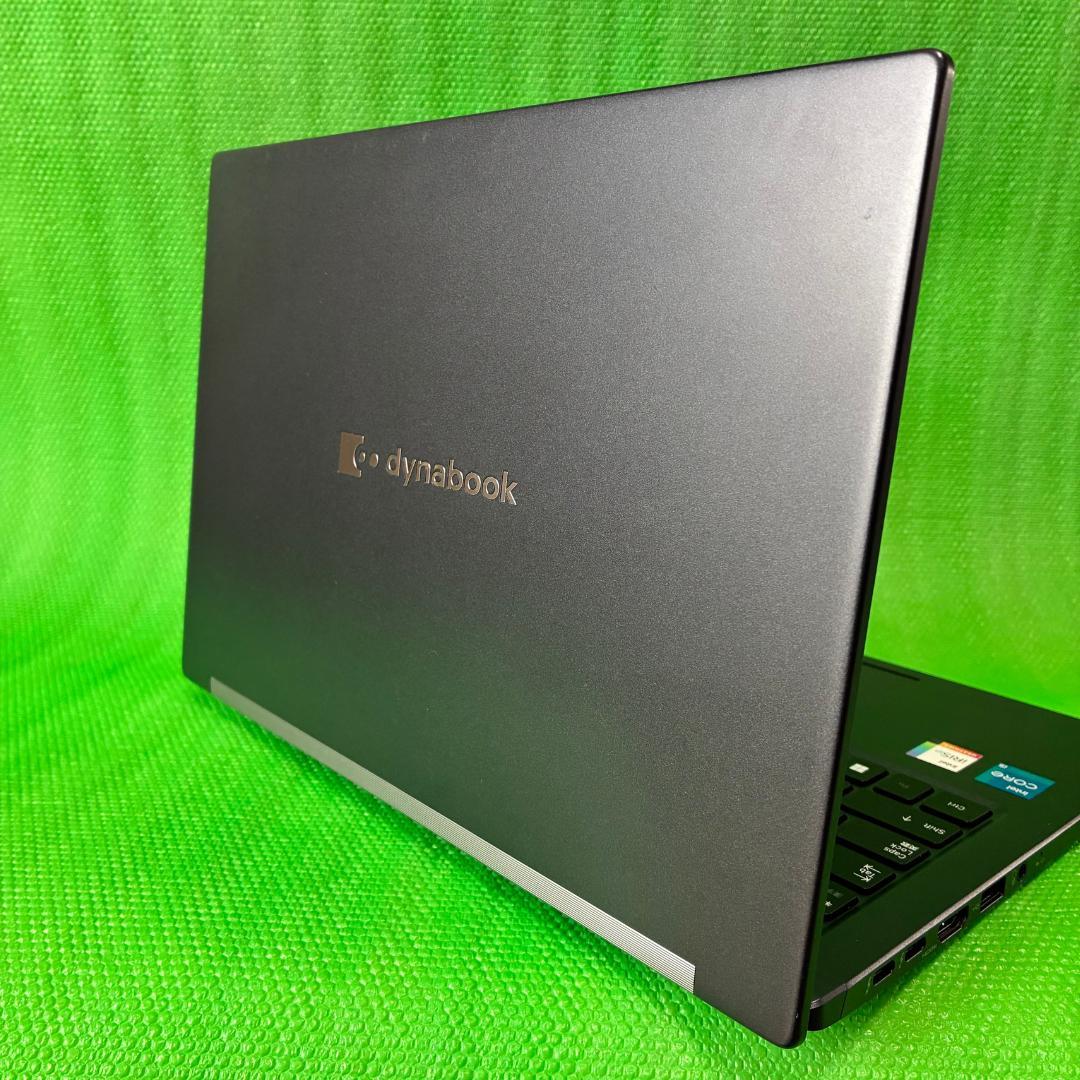 【美品】dynabook 12世代i5 /16GB/512GB
