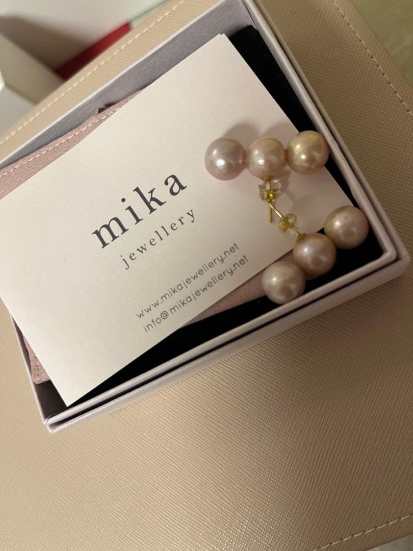 美品ミカジュエリー　パールピアス K18YG