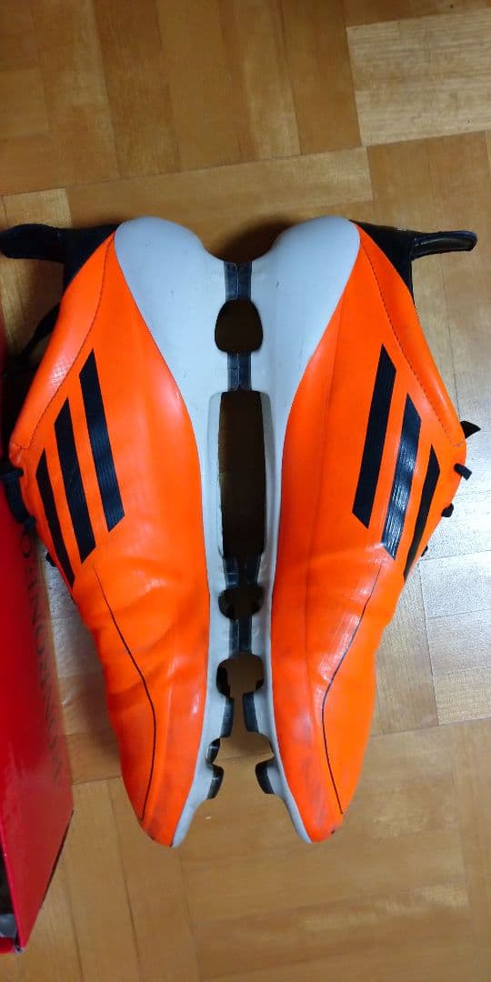 アディダス アディゼロ F50 27cm