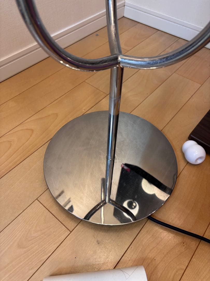 IKEA SIMRISHAMN フロアスタンドライト 照明 電球3灯付き