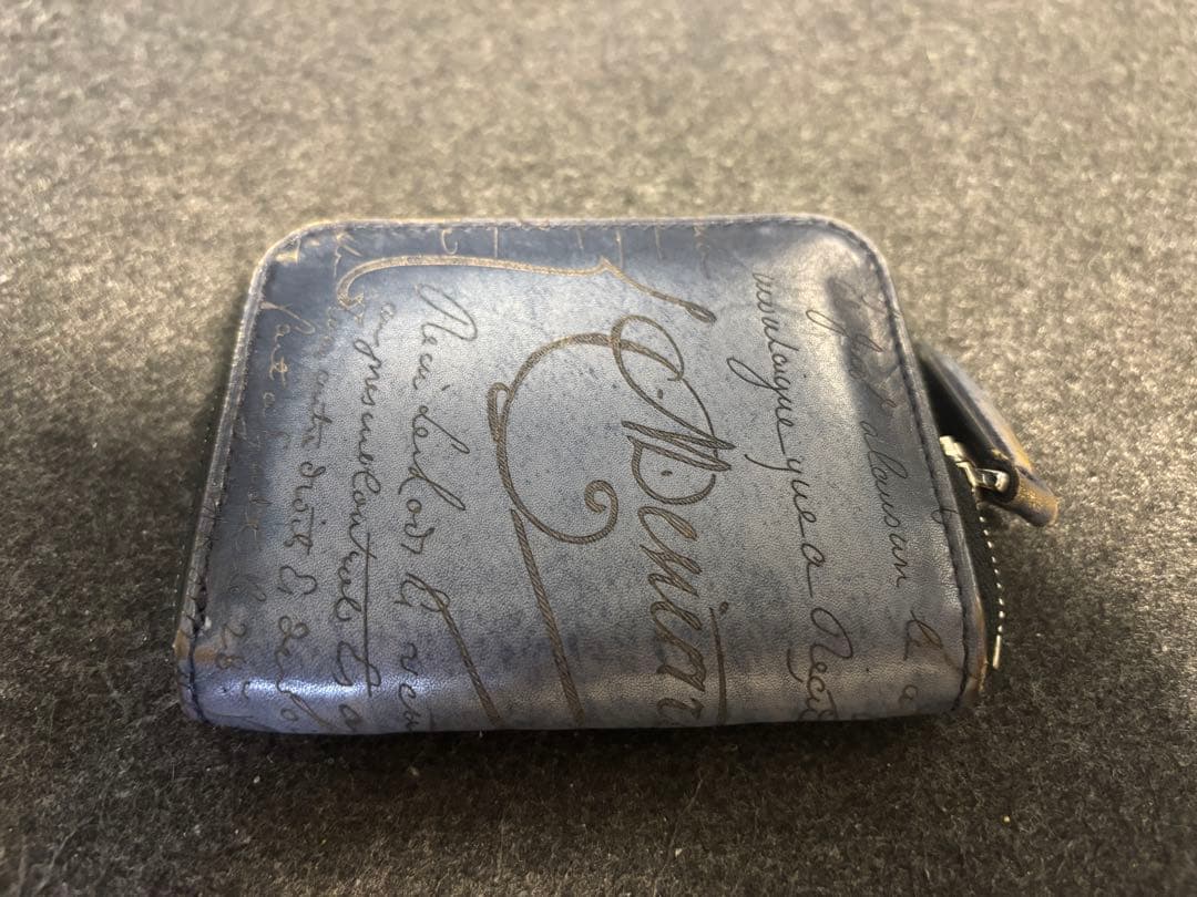 ベルルッティ 限定色　ワパ　スクリットレザー　ジップ付きケース
