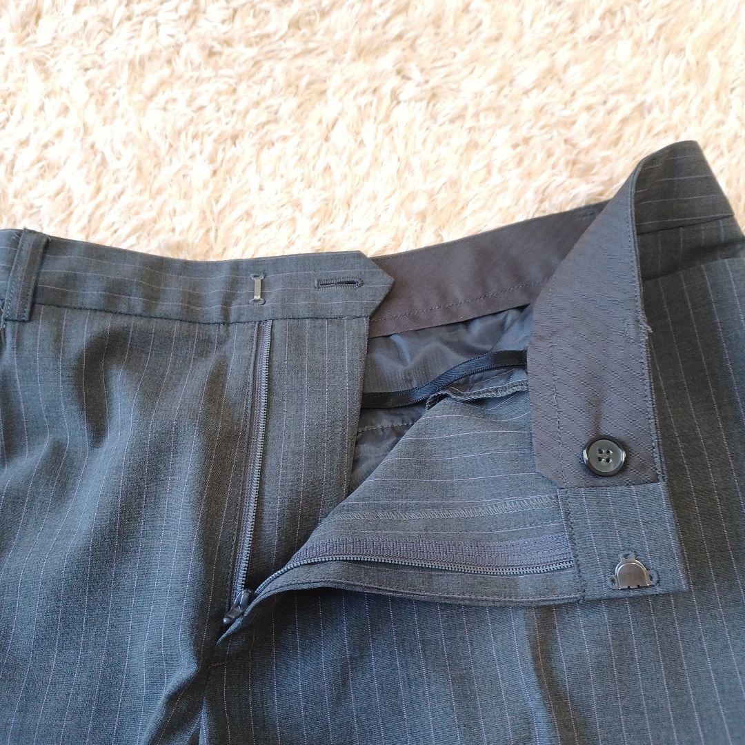 【極美品】大きいサイズ 50　23区　パンツスーツ　ビジネス　ストライプ　グレー