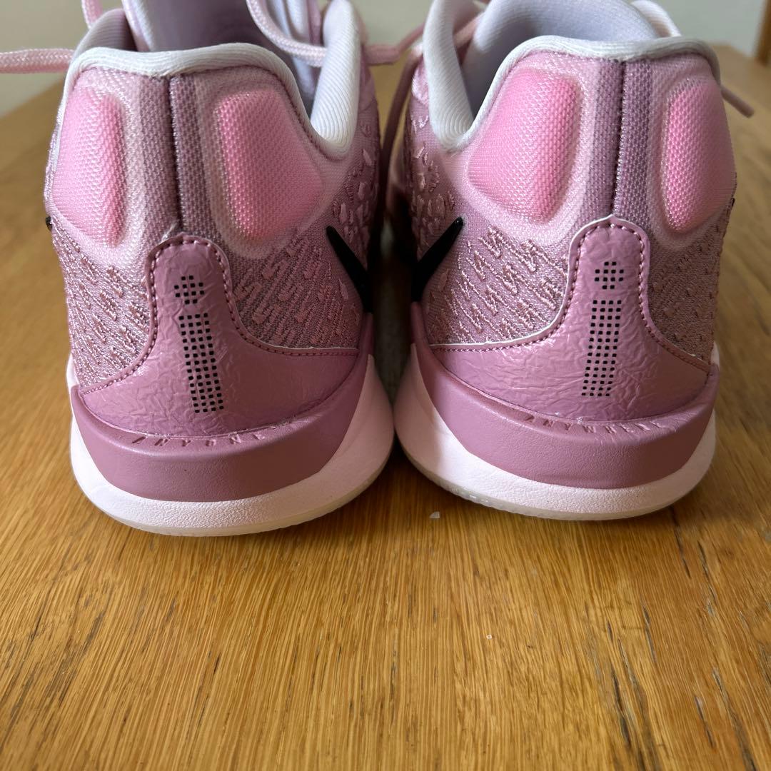 Nike Sabrina 2 EP ピンク